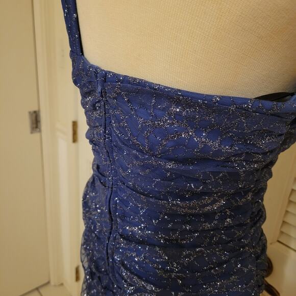 BCX Asymmetric One Shoulder Spakle Ruched Mini Party Cocktail Dress Womens Sz 8 - Picture 4 of 9